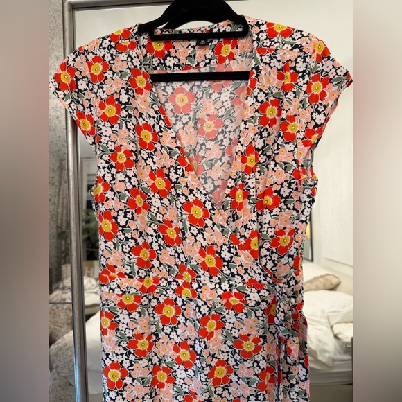 J Crew Mercantile wrap dress - Picture 4 of 9